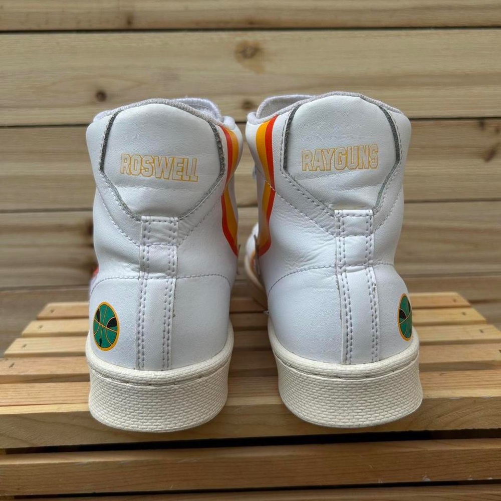 White Converse Pro Leather High-Top Roswell Rayguns Sneakers Trainers - Picture 4 of 8